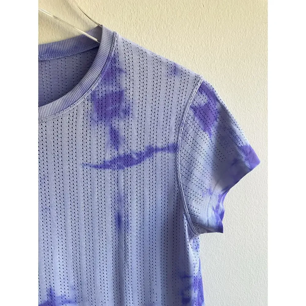 Lululemon Train to Be Short Sleeve Shirt Size 8 Purple Tie Dye Indigo Mesh Tee